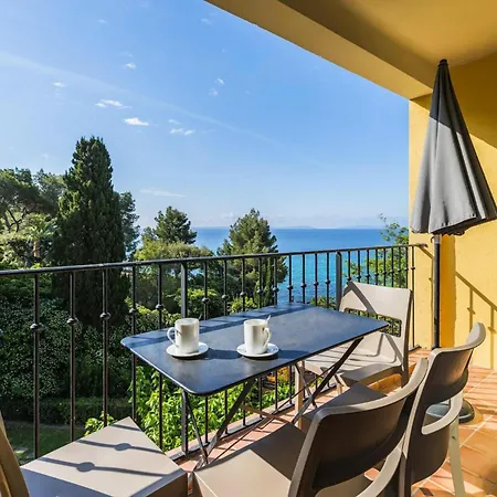 Lejlighed 2 Flat With Sea View In Du Bailli Canadel Sur